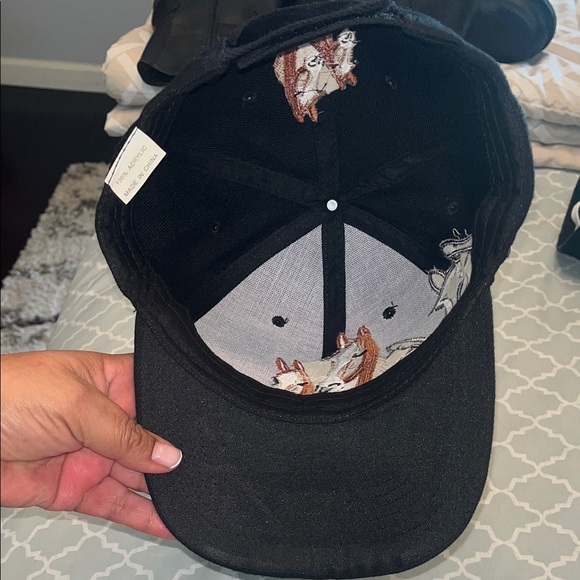 Vintage Horse Embroidered Baseball Cap w/Horse Design. Horse Shadow on right. - Picture 9 of 10